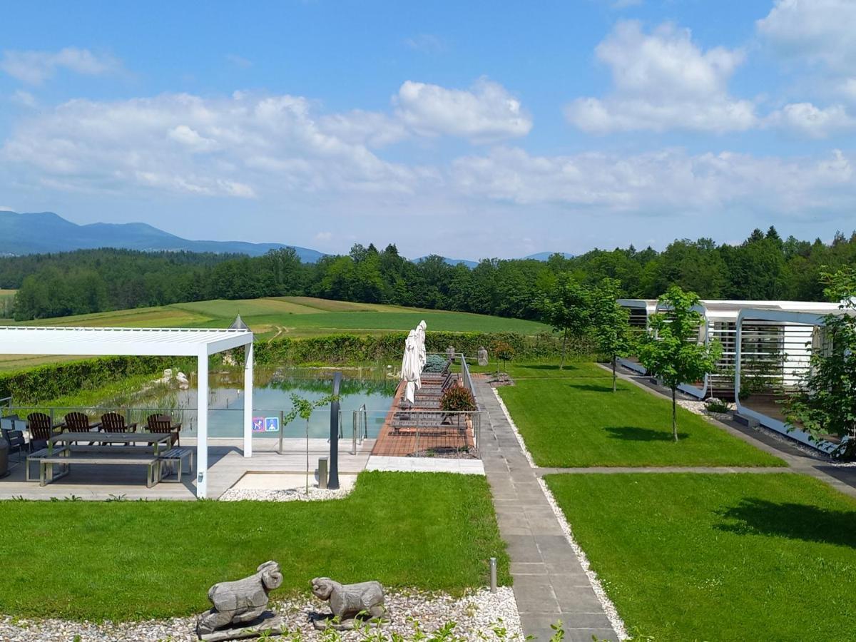 Glamping Maleric With Natural Pool Dragatuš Dış mekan fotoğraf