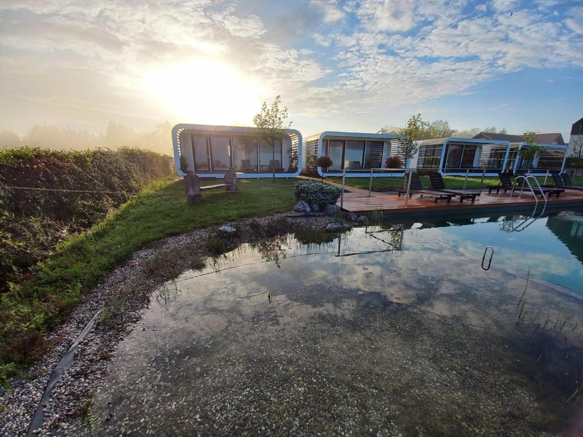 Glamping Maleric With Natural Pool Dragatuš Dış mekan fotoğraf
